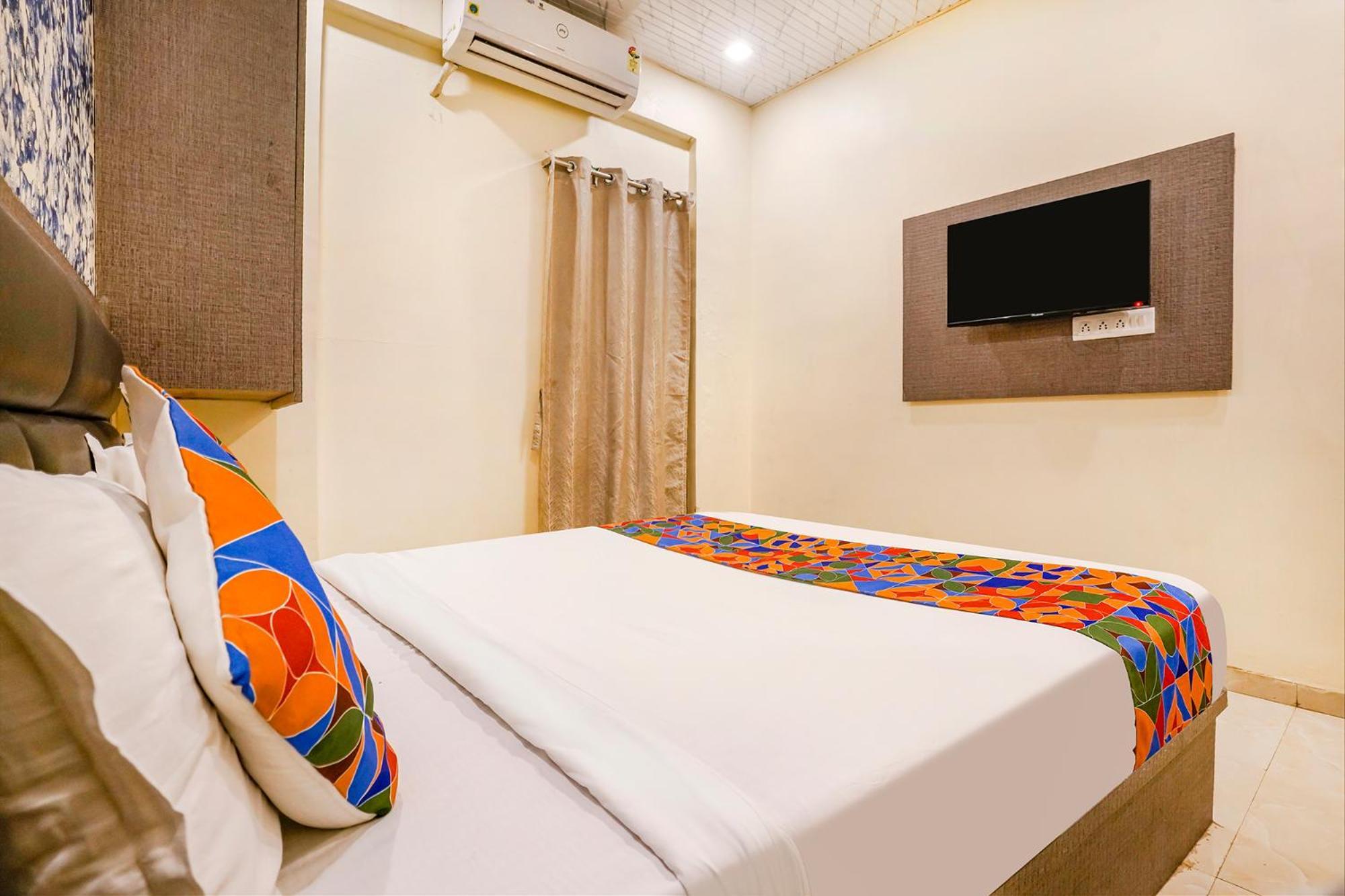 Fabexpress The United - Nr Mumbai International Airport Hotel Exterior photo