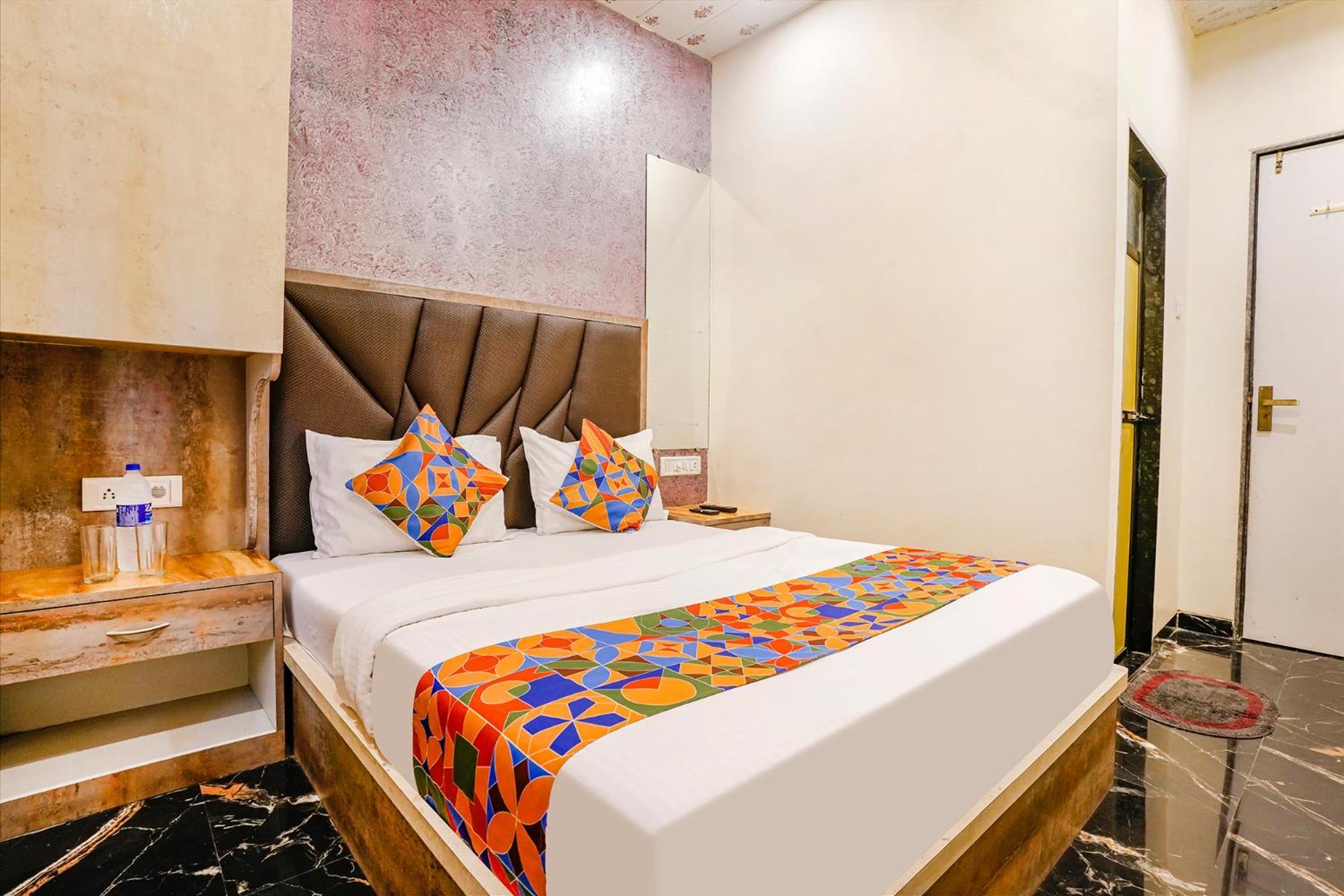 Fabexpress The United - Nr Mumbai International Airport Hotel Exterior photo