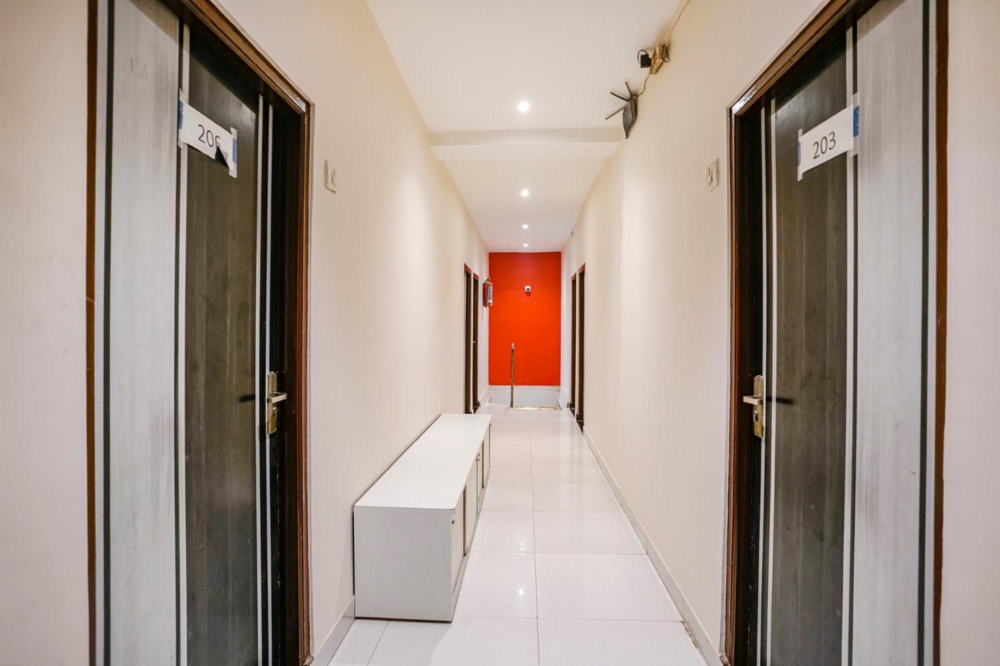 Fabexpress The United - Nr Mumbai International Airport Hotel Exterior photo