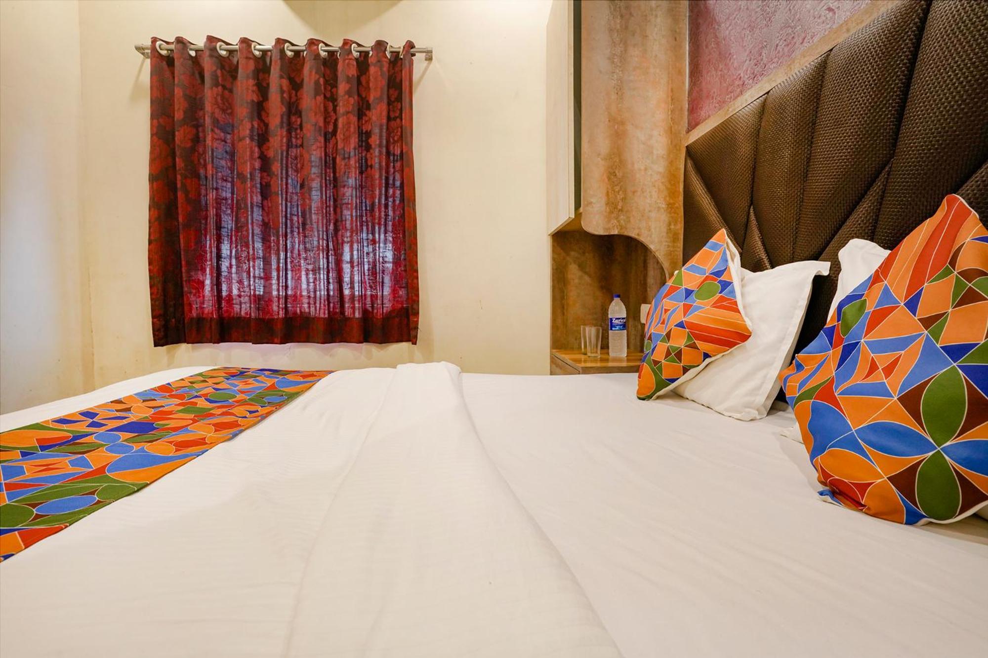 Fabexpress The United - Nr Mumbai International Airport Hotel Exterior photo