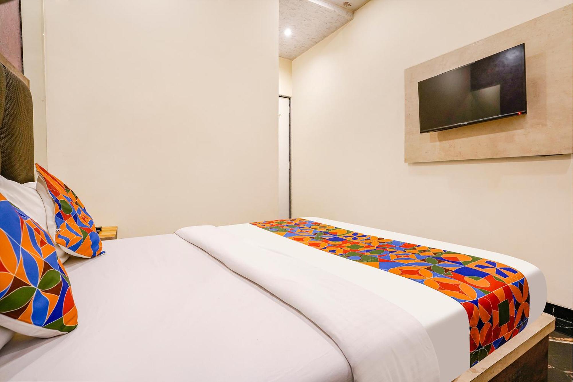 Fabexpress The United - Nr Mumbai International Airport Hotel Exterior photo